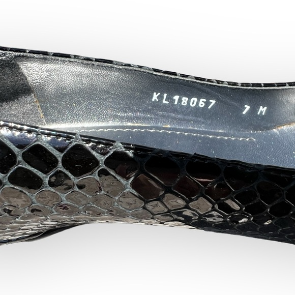 Stuart Weitzman snakeskin heels - Picture 5 of 7